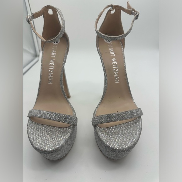 STUART WEITZMAN Tall Mettalic Heels. - Picture 11 of 15